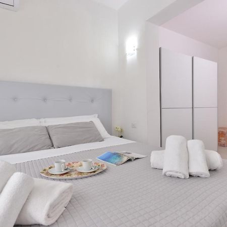 Izzhome New One 普拉 外观 照片